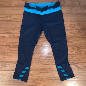 Lulu Lemon crop pants